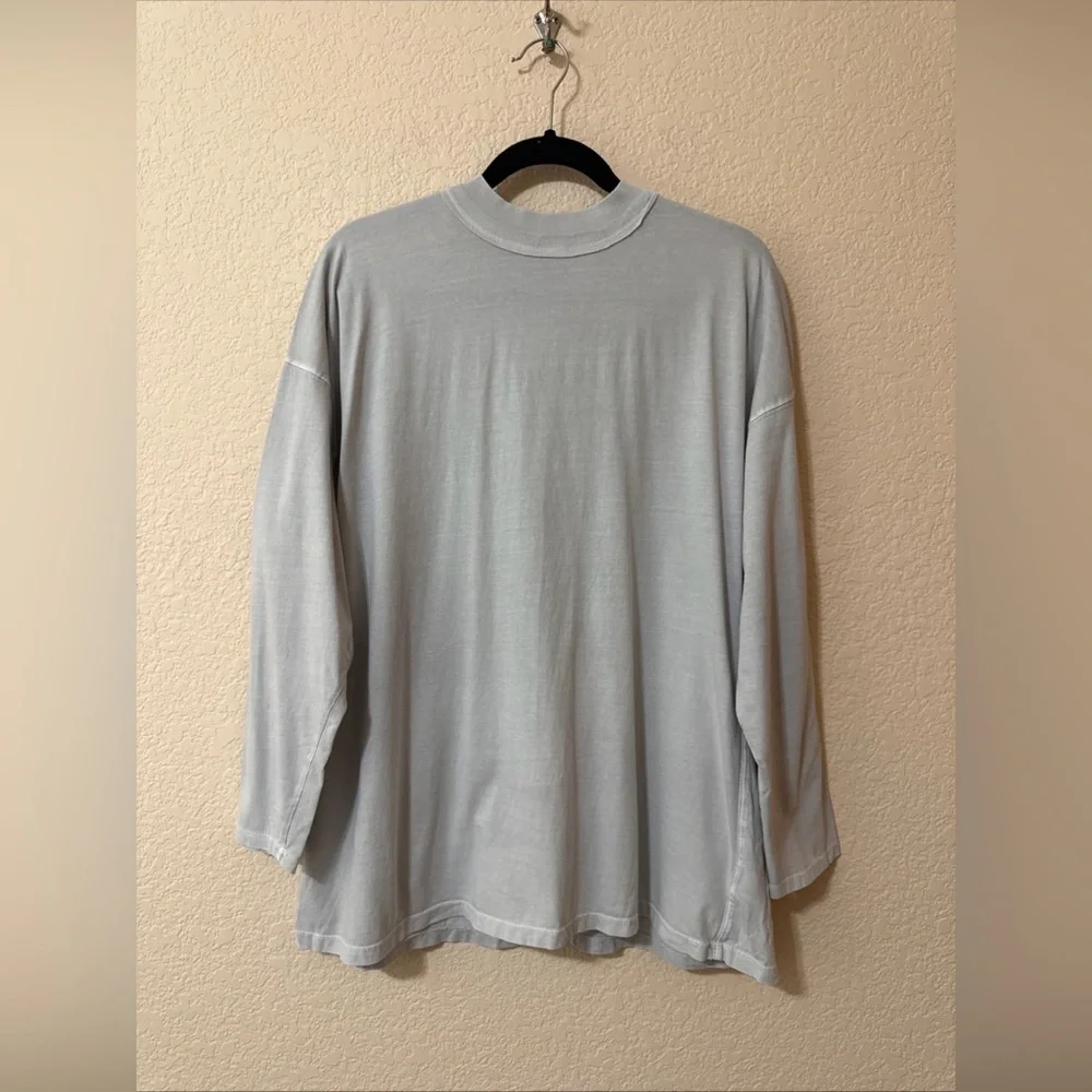 We the Free Tee Long Sleeve Slob Cotton Light Gray Oversize Sz M Boho Minimalist
